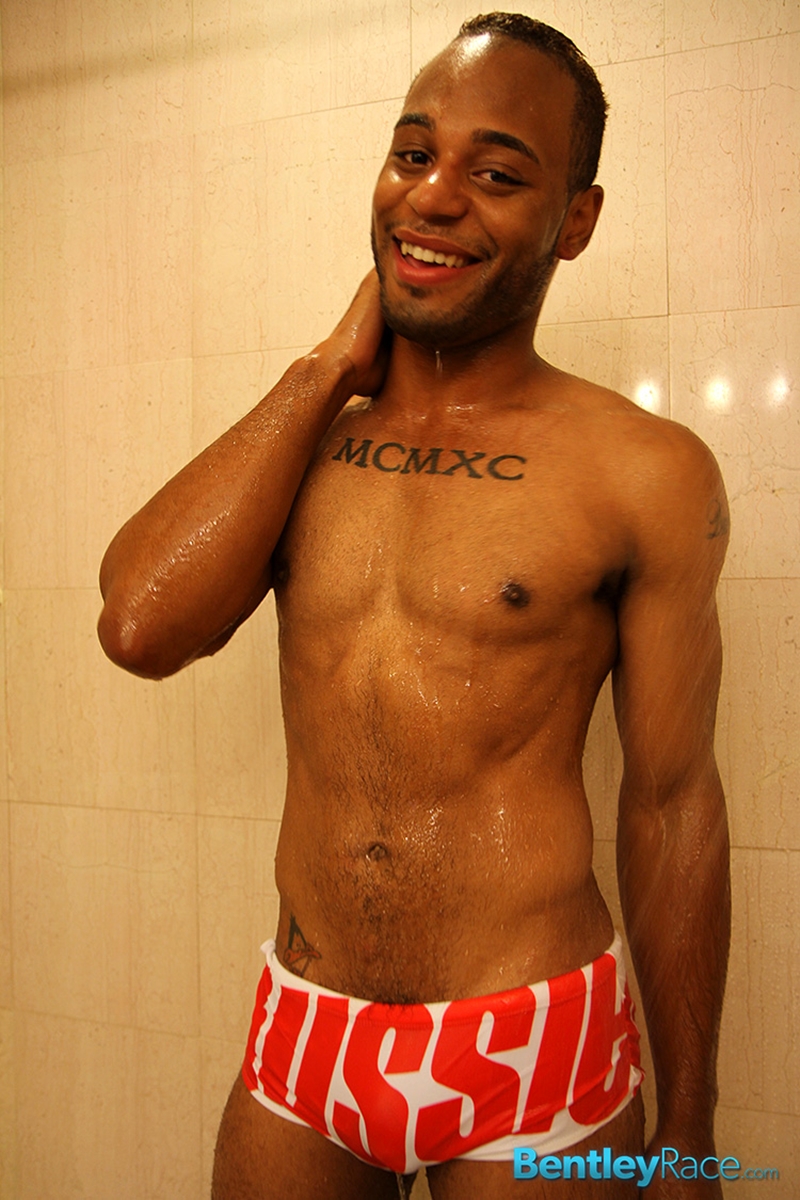 Darnell Forde bentley race bentleyrace nude wrestling bubble butt tattoo hunk uncut cock feet gay porn star 010 male tube red tube gallery photo - Darnell Forde