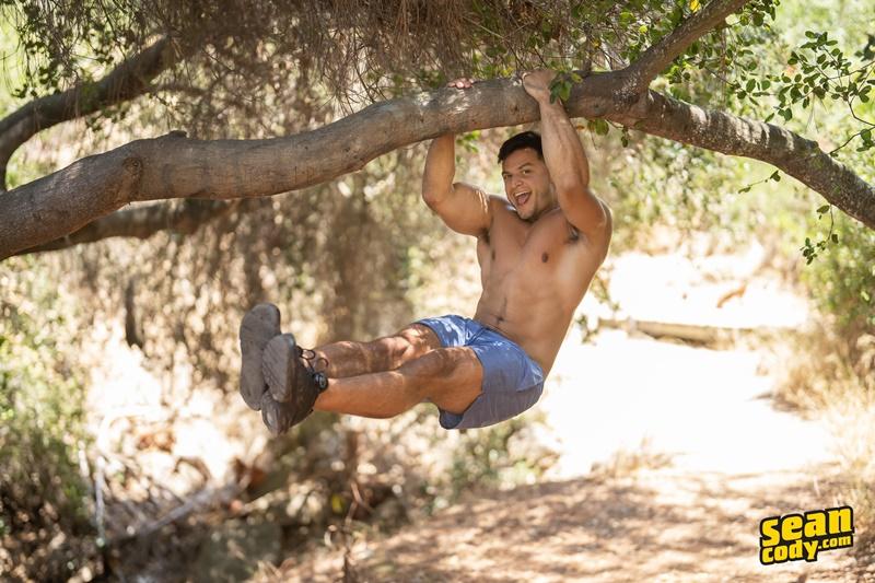 Horny muscle stud Axel Rockham stripped naked wanking massive thick dick at Sean Cody 5 image gay porn - Horny muscle stud Axel Rockham stripped naked wanking his massive thick dick at Sean Cody
